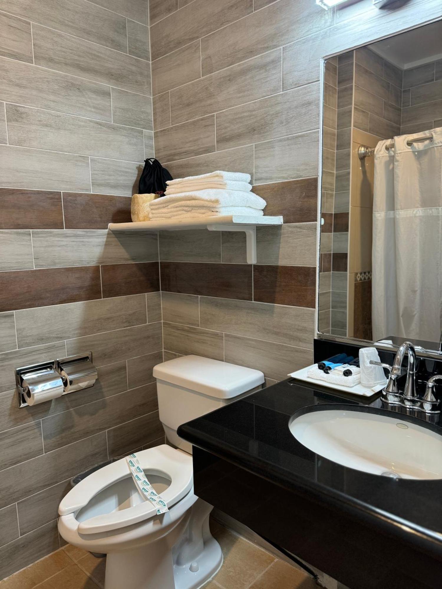 Garden Suite Hotel And Resort Λος Άντζελες Εξωτερικό φωτογραφία