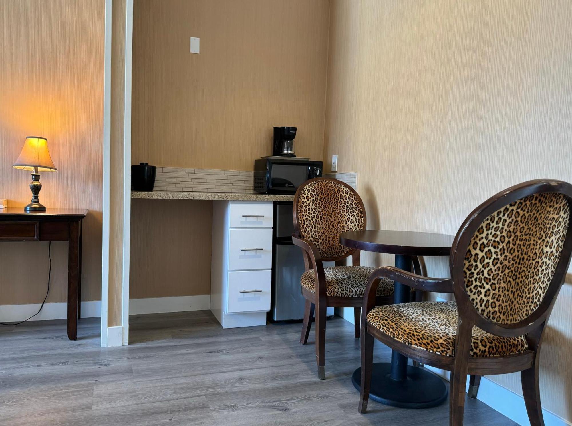 Garden Suite Hotel And Resort Λος Άντζελες Εξωτερικό φωτογραφία
