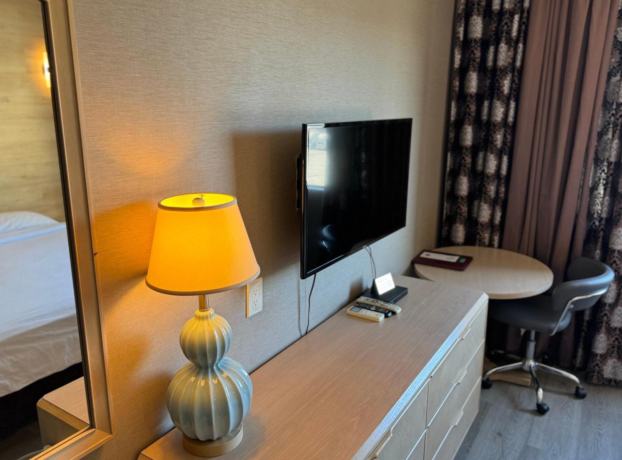 Garden Suite Hotel And Resort Λος Άντζελες Εξωτερικό φωτογραφία
